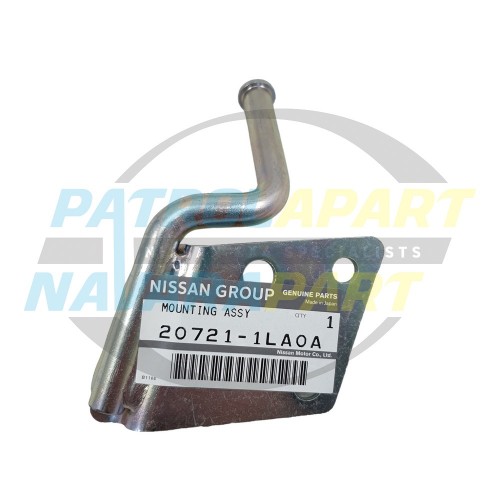 Genuine Nissan Centre Exhaust Mount - Nissan Patrol Y62 Series 1-4